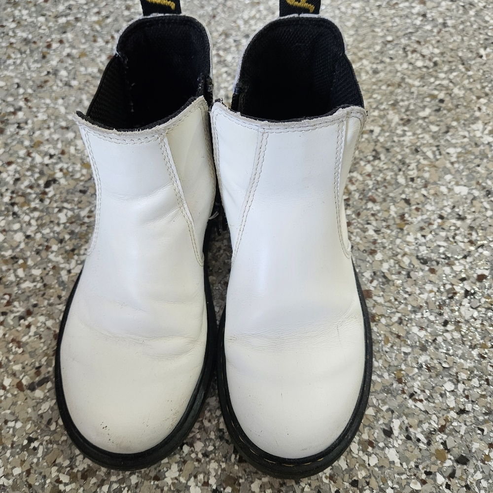 Doc Martens White Leather Ankle Boots